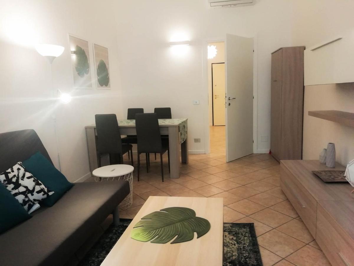 Mistrangelohome 3 - Appartamento In Pieno Centro Savona Exteriér fotografie
