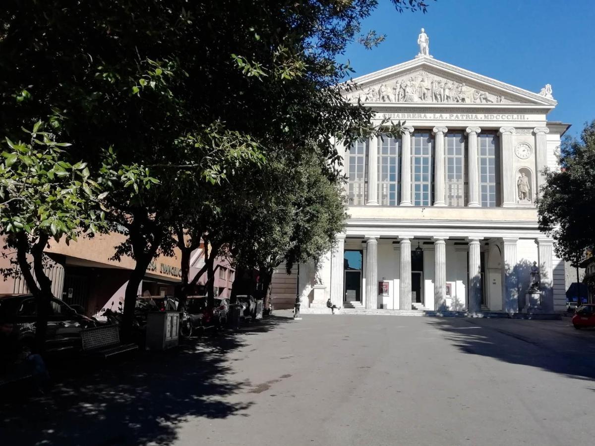 Mistrangelohome 3 - Appartamento In Pieno Centro Savona Exteriér fotografie