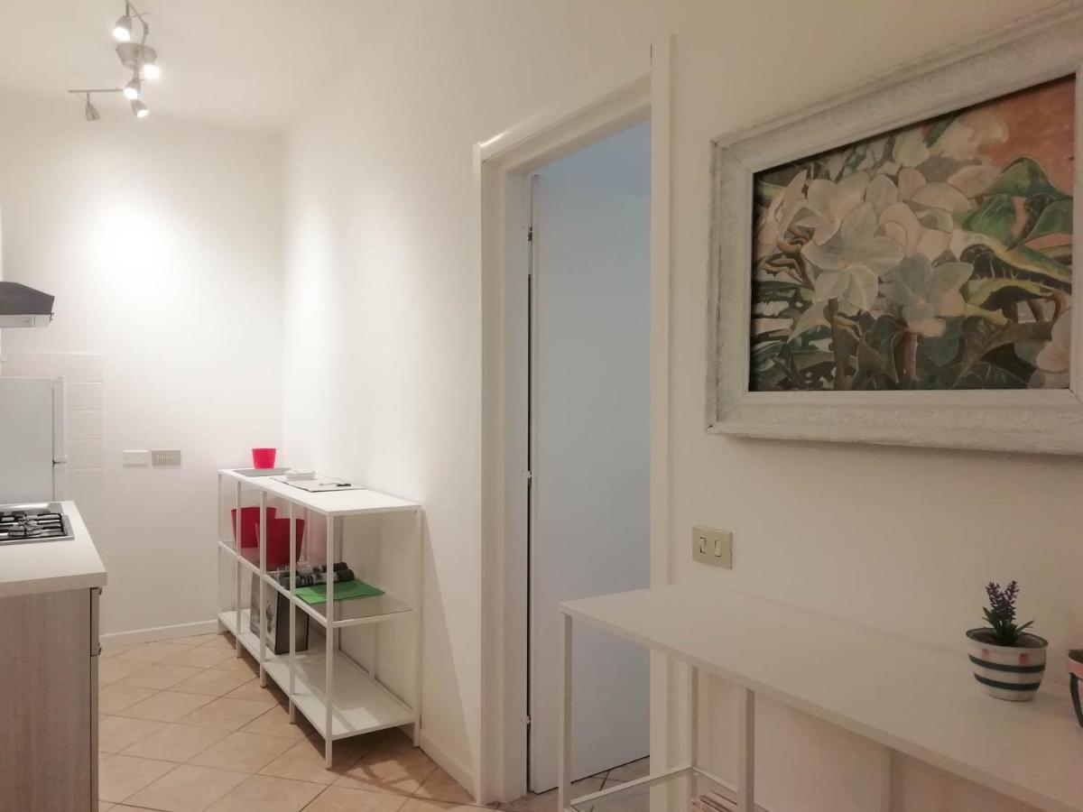 Mistrangelohome 3 - Appartamento In Pieno Centro Savona Exteriér fotografie